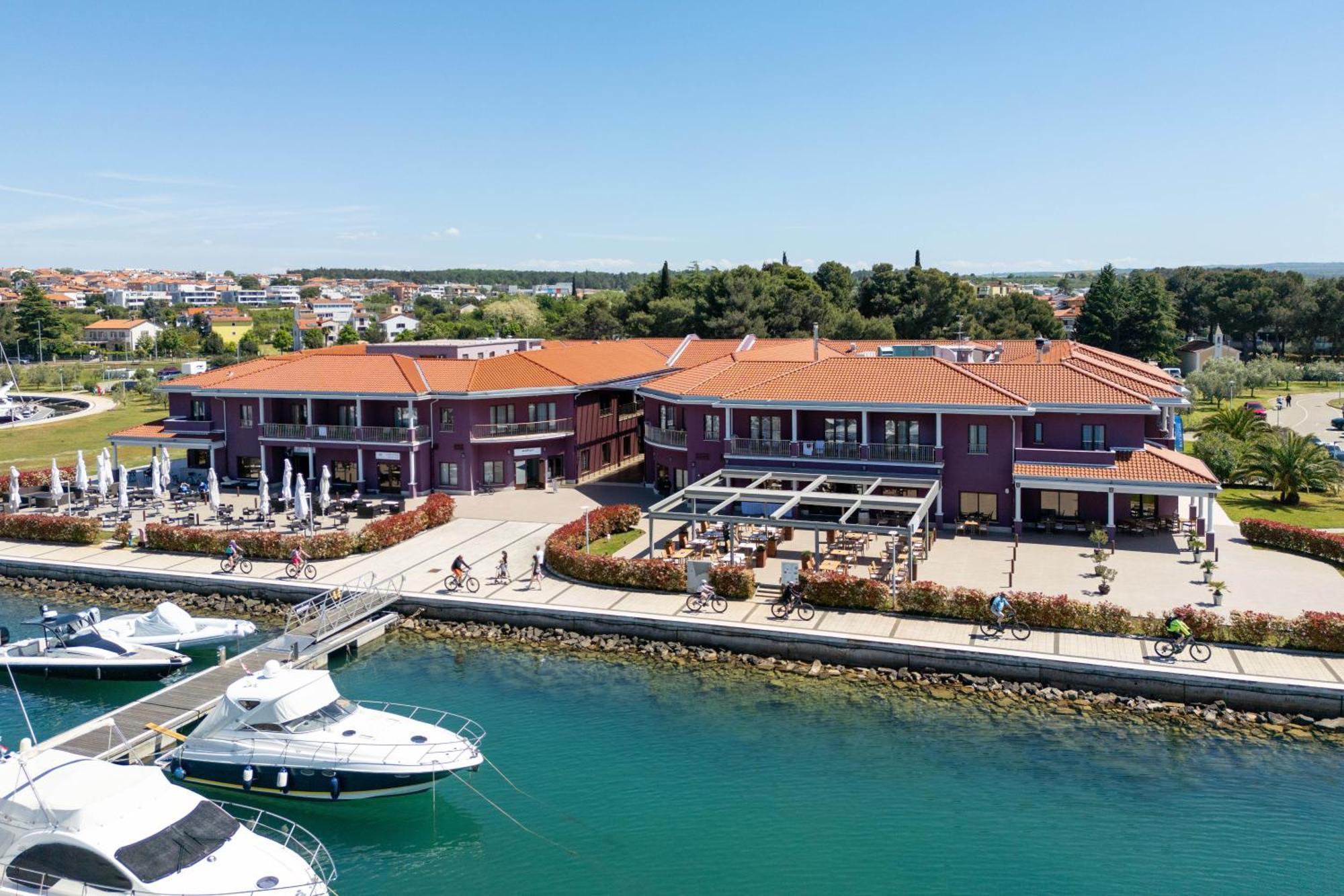 Boutique Hotel Nautica - Spa & Wellness, Free Parking, Pet Friendly Novigrad  Екстер'єр фото
