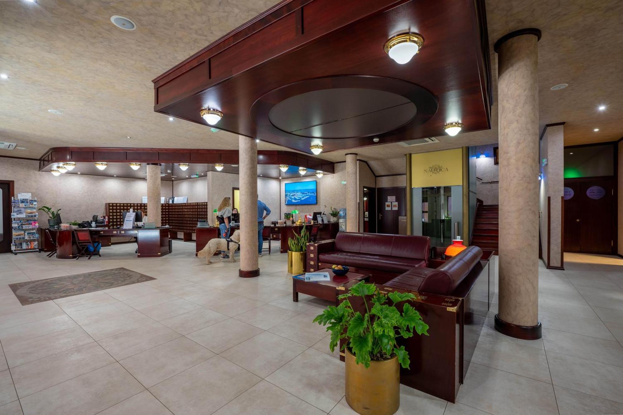 Boutique Hotel Nautica - Spa & Wellness, Free Parking, Pet Friendly Novigrad  Екстер'єр фото
