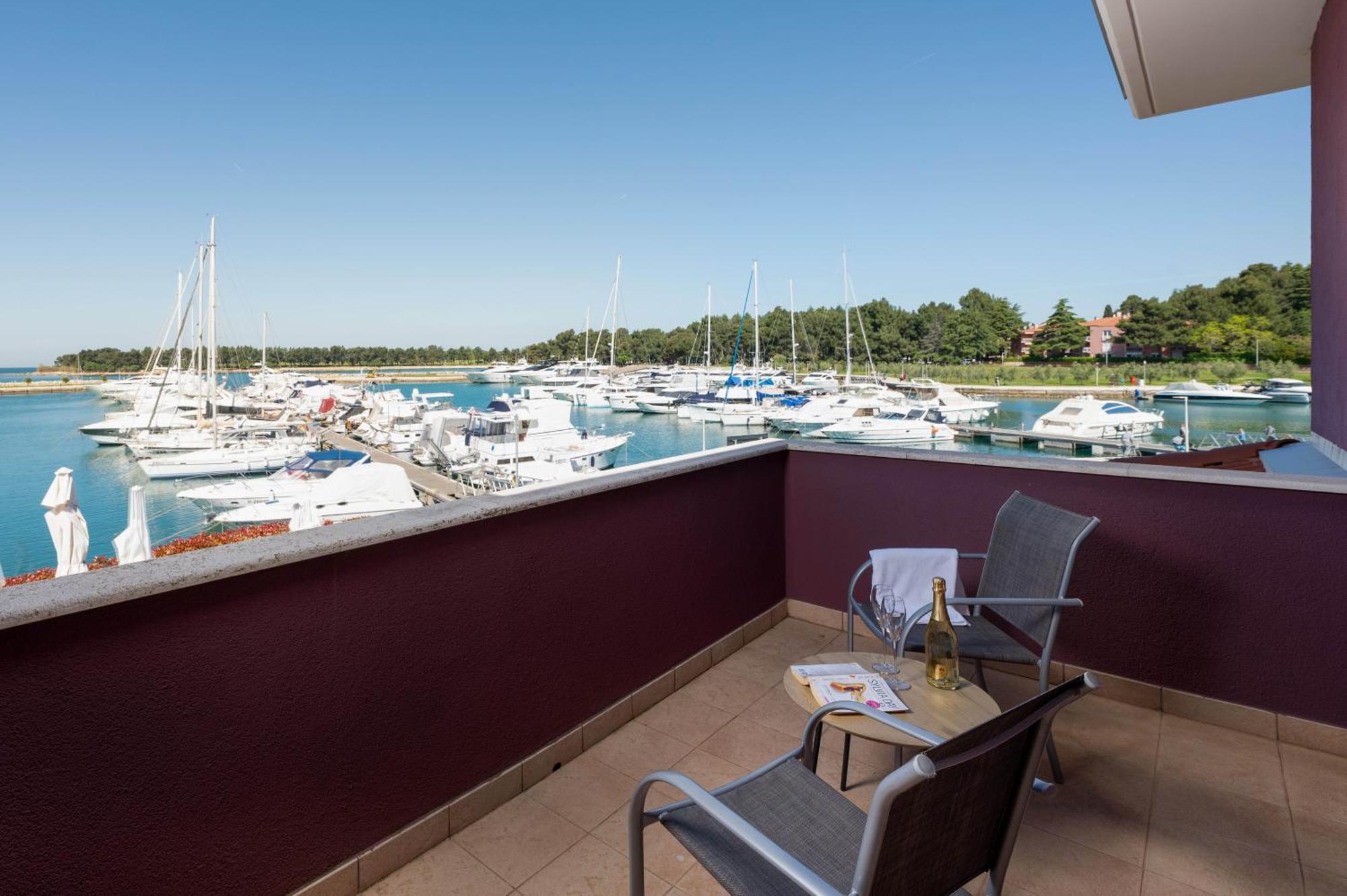 Boutique Hotel Nautica - Spa & Wellness, Free Parking, Pet Friendly Novigrad  Екстер'єр фото